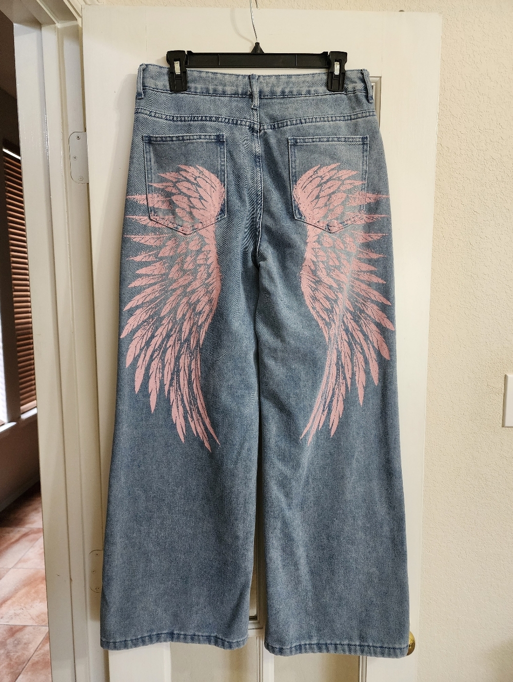 Carbon Y2K Angel Wing Jeans Wide Leg Light Wash Pink Graphic Size 7